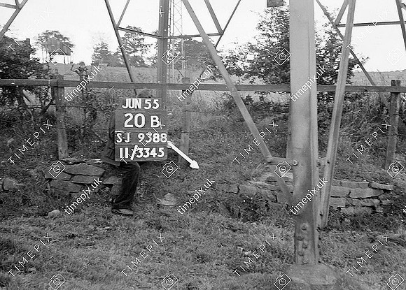 Clifton, under electricity pylon