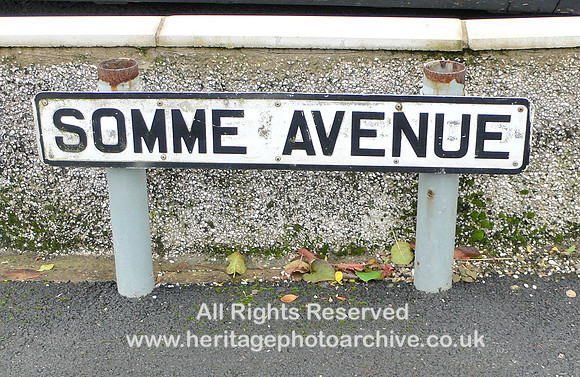 HRS 9830 Flookburgh, Ravenstown, Somme Avenue stret sign L1120262