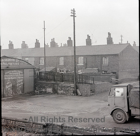 HRS 9933 Radcliffe, Mills and Seddon coaches 1968