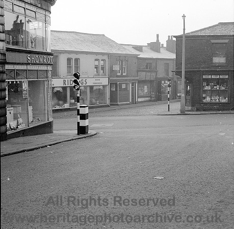 HRS 9952 Radcliffe, traffic lights chemists etc 185