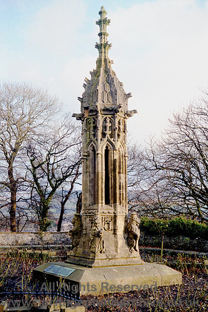 HRS 9908 Clitheroe, Castle monument in garden c1980