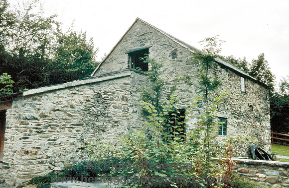 HRS 9915 Glan Conwy, Felin Isaf corn mill  c1990s side