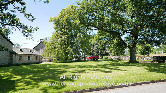 HRS 7994 Ravenstonedale, village green