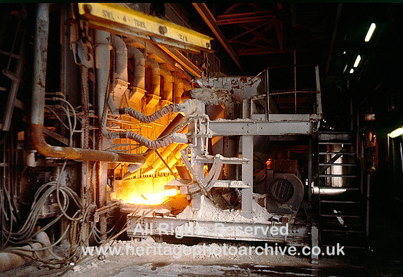 HRS 9991 St Helens, Pilkington Glass, 1980 5.0 Tank access for potash
