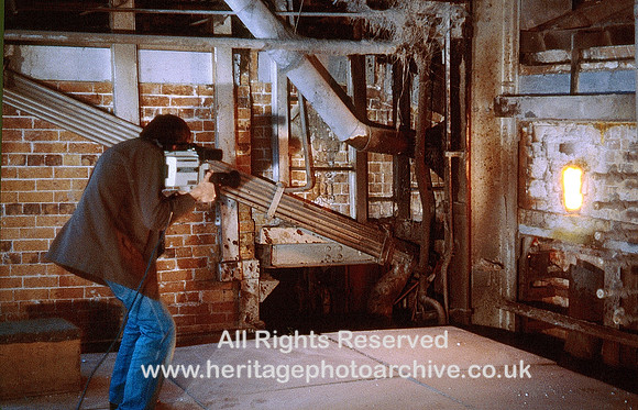 HRS 10032 St Helens, Pilkington Glass,  47.0 Videoing glass furnace interior for archives