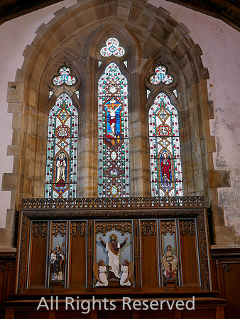Lindale, Church of St Paul, altar and stained glass L7740130