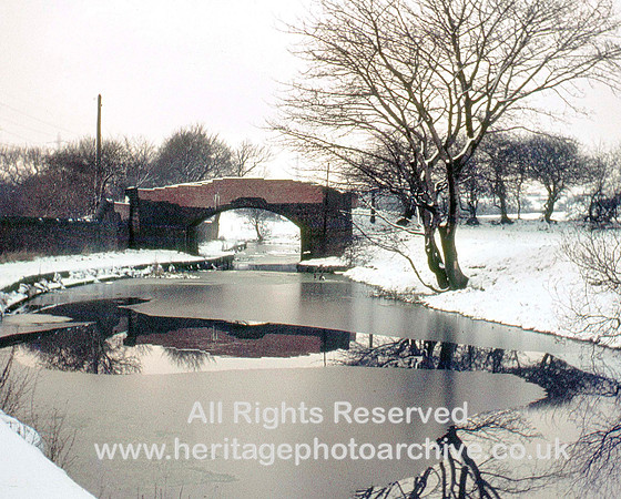 HRS 548 MBBC White bridge in snow Feb 1973