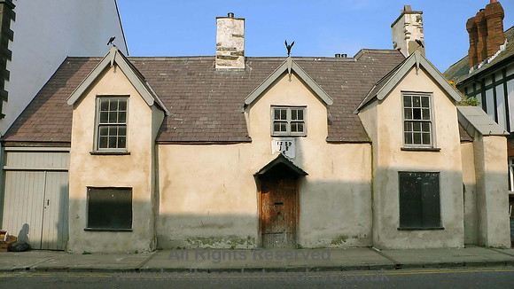 HRS 202 Conwy Town House