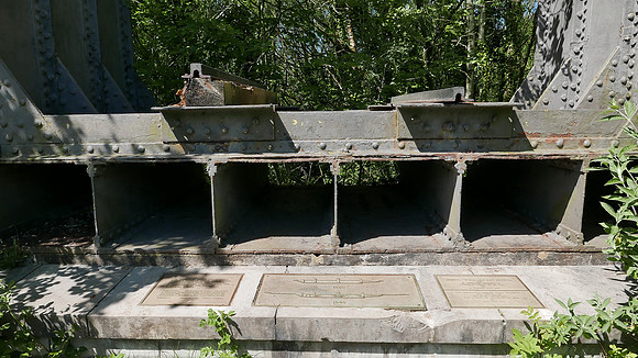 HRS 10142 Anglesey, Menai Straits, Britannia railway bridge box girder section L7740501