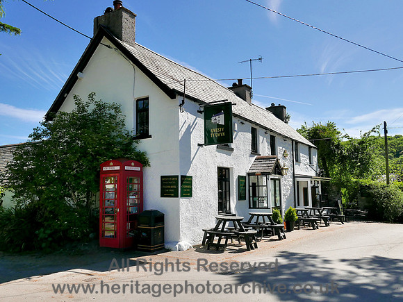 HRS 10163 Rowen, Ty Gwyn Hotel and red phone box L7740534