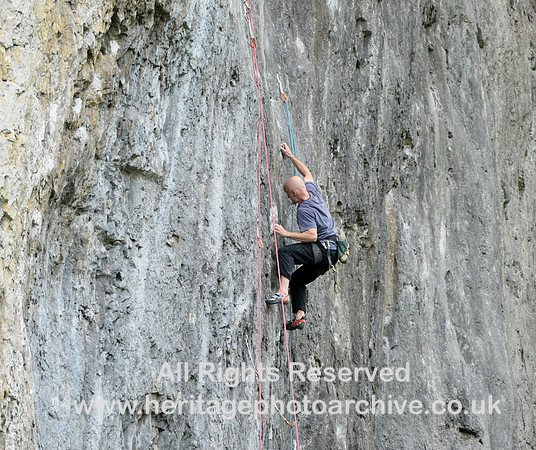 HRS 10989 Kilnsey Crag climber