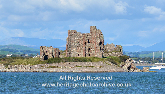 HRS 7559 Piel Castle tele shot