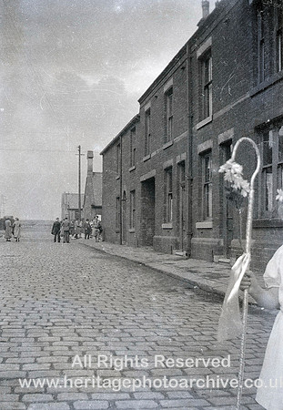 HRS 7156 Radcliffe, Cardigan St looking west c1960