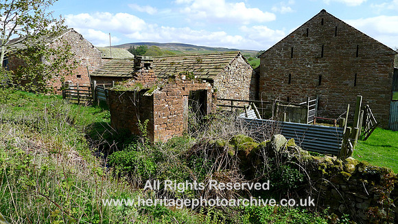 HRS 10531 Croglin, stone building next to Croglin Beck NY 576474 2017 L1150784