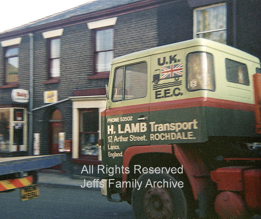 Radcliffe Paper Mill, H Lamb lorry, Rupert Street
