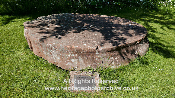 HRS 10264 Crosby Ravensworth, millenium stone L7740815
