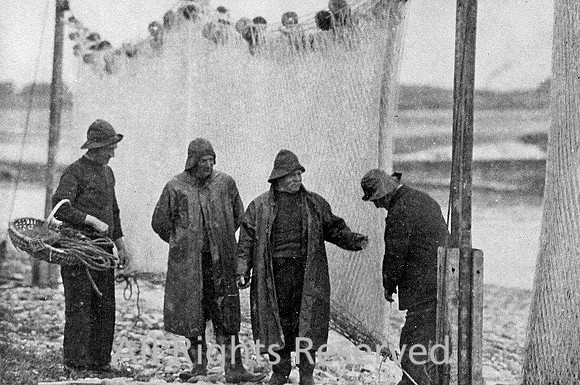 Fishermen with whammel net