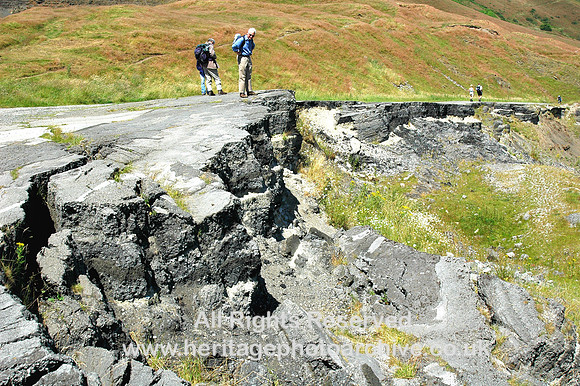 HRS 4367 Castleton, Mam Tor collapsed road 2005