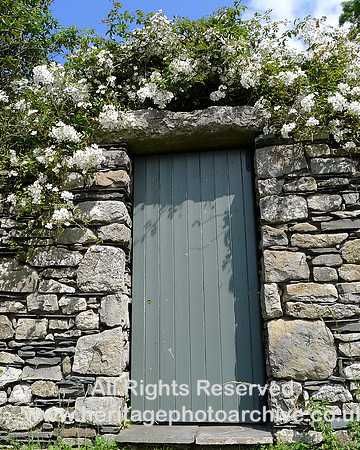 HRS 10658 Holker, the secret garden