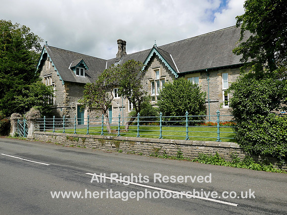 HRS 5585 Holker, former school L7750465