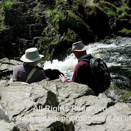 HRS 10587 Skelwith Bridge, Skelwith Force two men talking L1110474