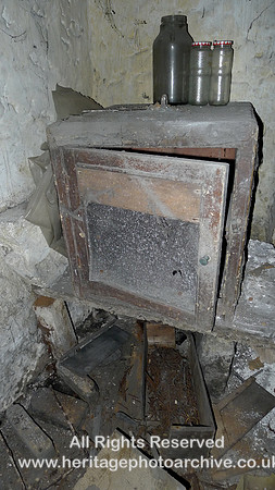 HRS 10606 Milnthorpe, meatsafe L1190805