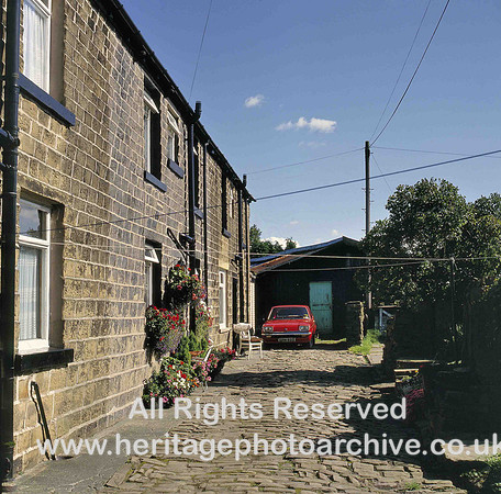 HRS 662 The Britannia rope and twine works, terraced houses