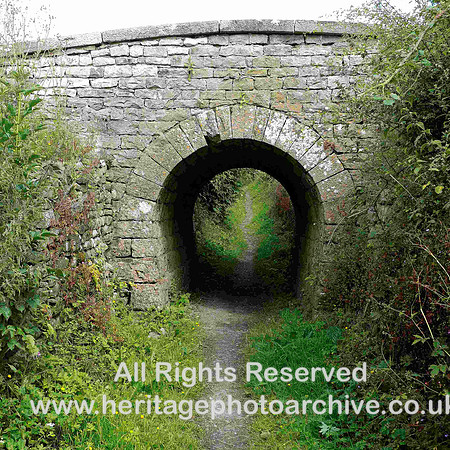 HRS 1397 Lancaster Canal, Horse road 2011