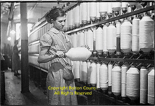 Spender mill girl
