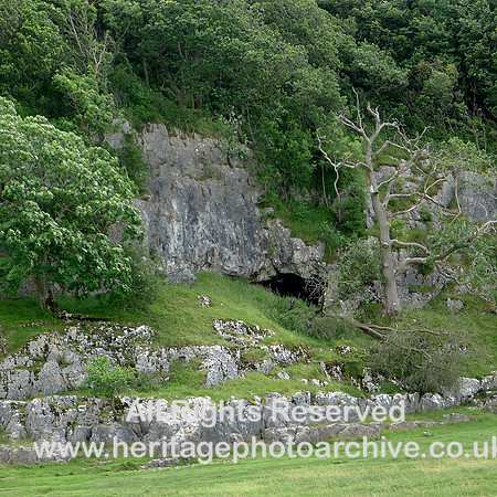 HRS 10737 Capeshead cave entrance L1040136