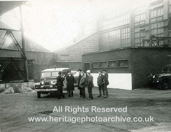 HRS 2046 Manchester Fire Brigade, Austin Gipsy, firemen and pitmen