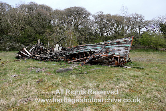 HRS 10751 Ulpha, fishing boat remains L1011613