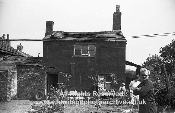 HRS 1852 Radcliffe Scotson Fold Farm 1970s FIVE