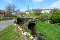 HRS 9042 Skirwith, old bridge from east L1150283
