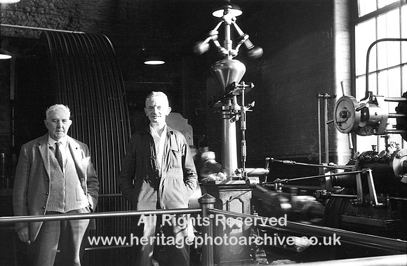 HRS 3334 Haslingden, Carr-Parker mill, engine tenter 1969