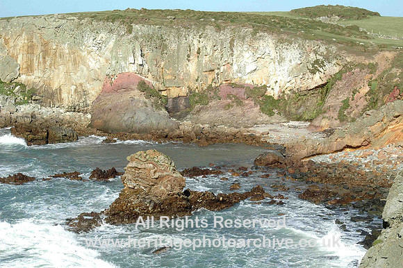HRS 872 Anglesey, Rhoscolyn cliffs