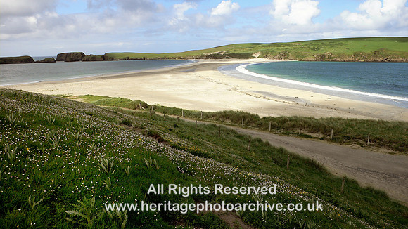 HRS 1177 Shetland, St Ninian's Isle and tombolo