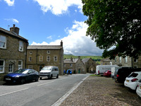 HRS 11164 Wensleydale, Askrigg, main street 2022