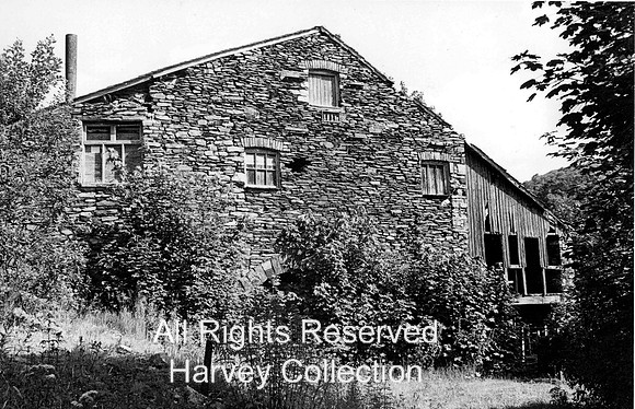 Backbarrow Iron Works, Gable end building wooden awning