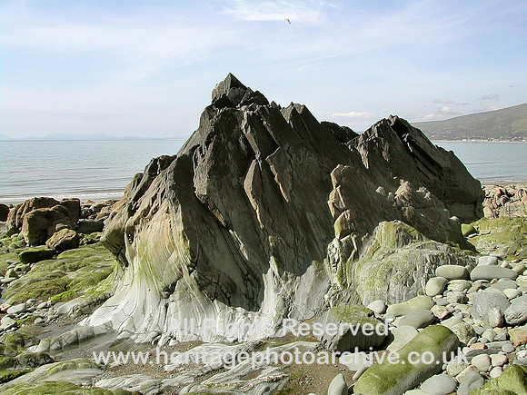 HRS 5919 Fairbourne rocks 2004