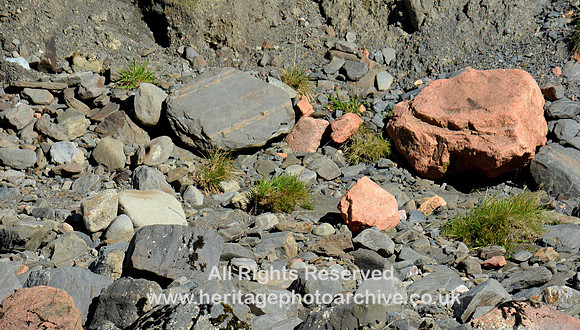 HRS 7605 Borrowdale, erosion erratics exposed in banking teleshot Huck's Bridge