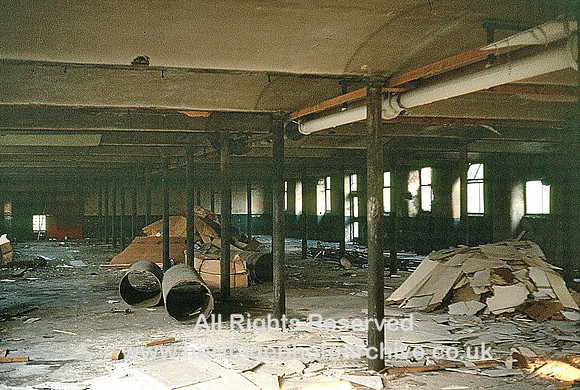 HRS 3511 Bury, Hudcar Mill interior gen view  April 1977