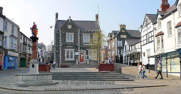 HRS 181 Lancaster Square