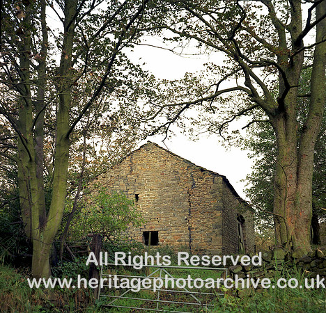 HRS 1573 Sabden, Pendle, Heyhouses Barn 1980