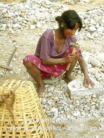 HRS 949 Ranipool girl breaks stones