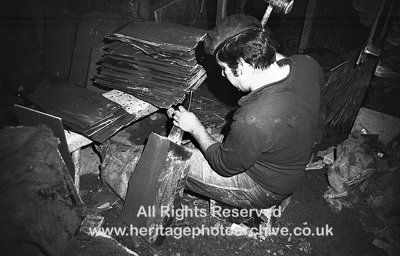 HRS 4335 Llechwedd slate quarry, slate splitting quarry c1970