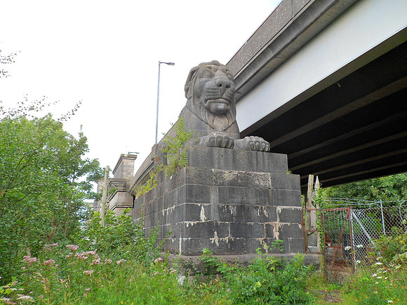 Bangor, Britannia Bridge lion
