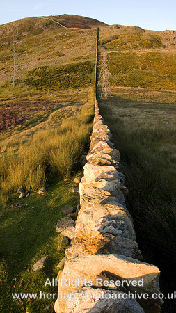 HRS 618 Bwlch y Ddeufaen wall