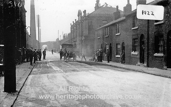 HRS 1899 Radcliffe, Sion St c1922 from glass neg