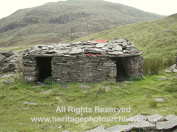 HRS 1108  Cwt-y-Bugail, Stone caban 2008